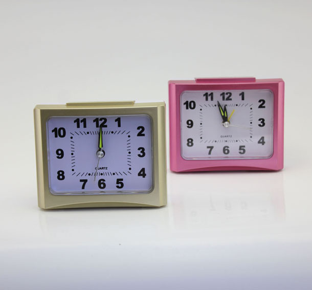 #2655 Square shaped quartz alarm clock with light