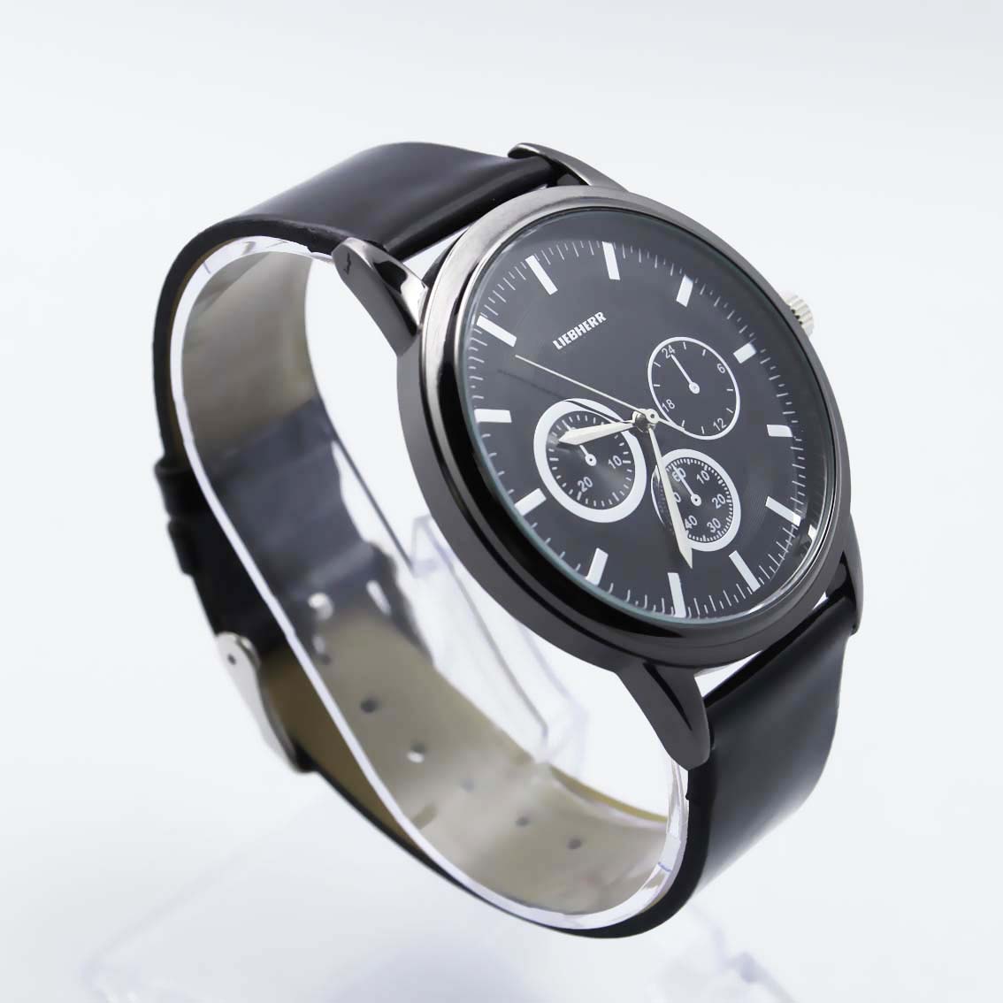 #02011Men's wristwatch quartz analog leather strap watch