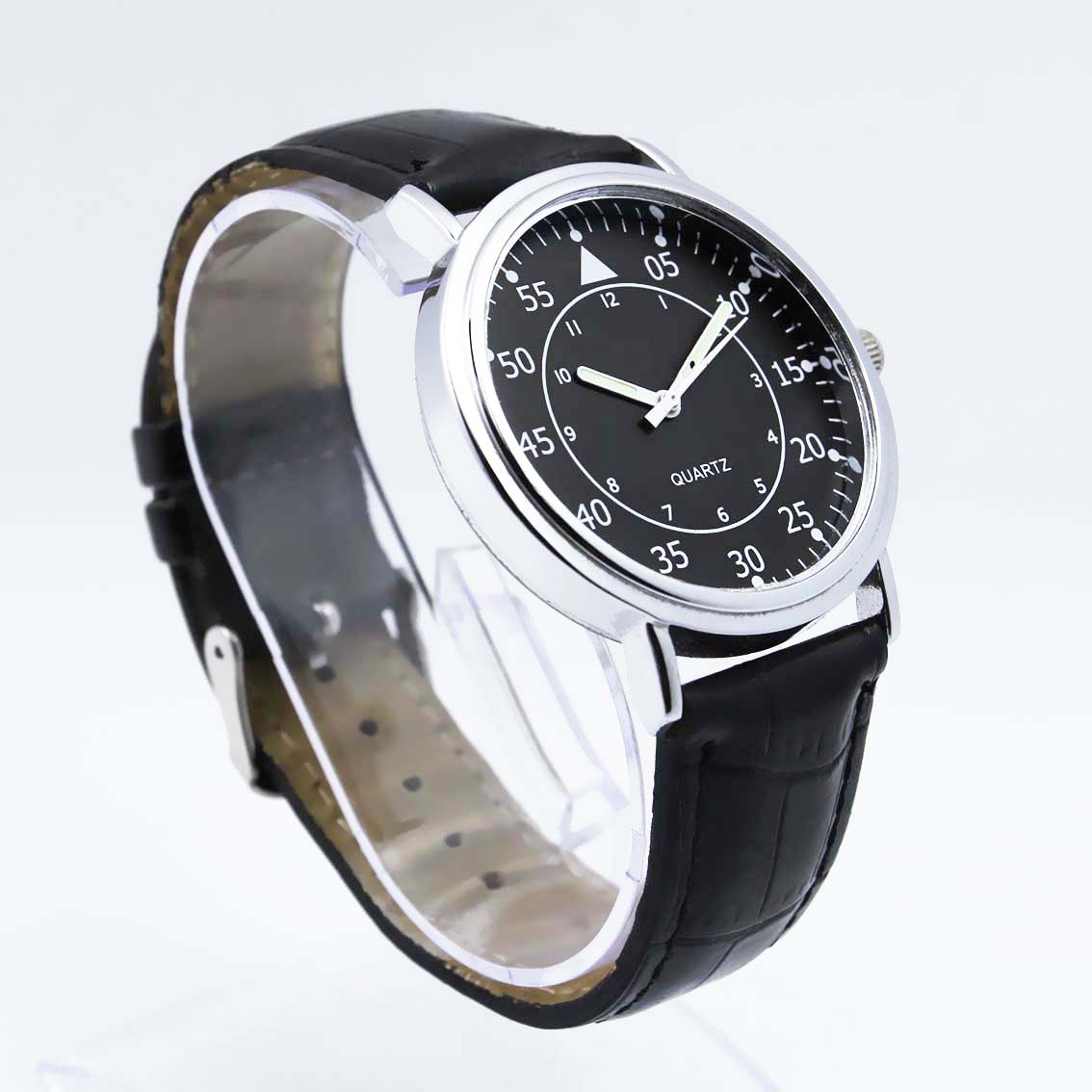 #02067Men's wristwatch quartz analog leather strap watch