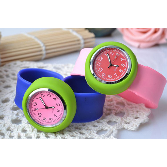 slap watch, slap on watch, silicone snap watch- 7027 round shape watch small 