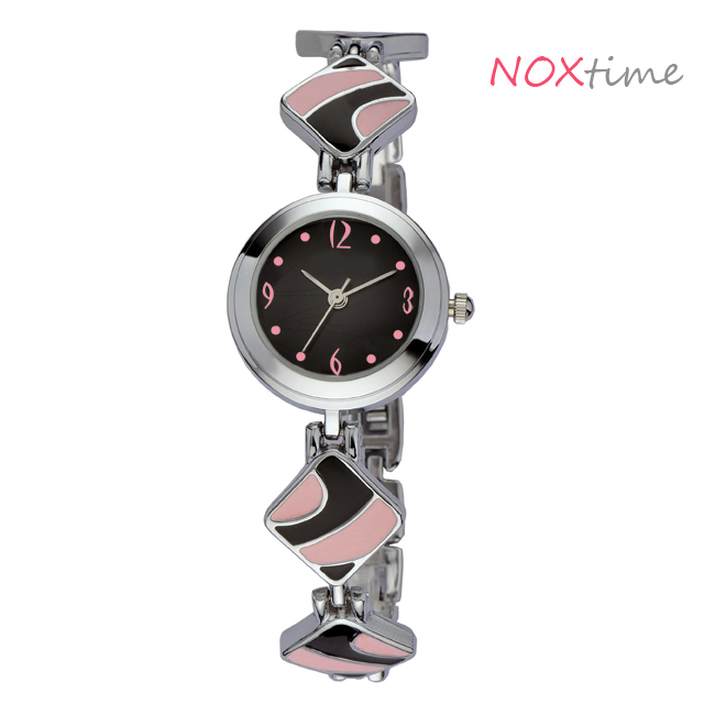 #2432   Quartz Analog Wrist Watch Bracelet Modern Women Ladies Watch  - Red watch